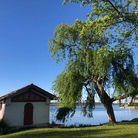 Au Velo Bleu - Privatisez Un Ancien Entre Ocean - 12pers